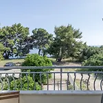 アパート Beachfront Milan, With Balcony *