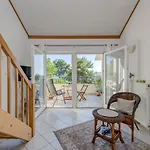 Апартаменты Beachfront Milan, With Balcony Сплит