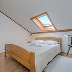 Beachfront Milan, With Balcony Сплит