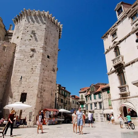 Appartamento Beachfront Milan, With Balcony *